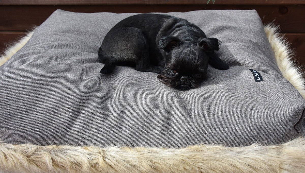 Soft Luxurious Faux Fur Bed