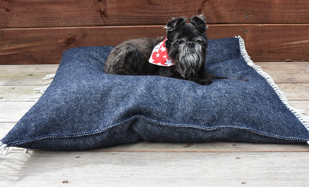 Dark Navy 100% Lambswool Luxury Dog Bed